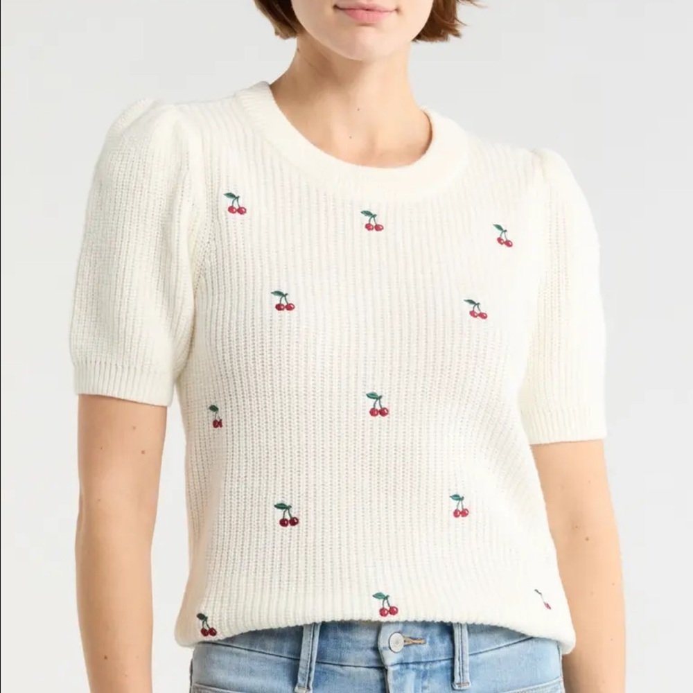 Lucky Brand | White Knit Top with Cherry Embroidery M